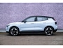 Volvo EX30 Single Motor Extended Range Plus 69 kWh | Stoel en Stuurverwarming | Adaptieve Cruise Control | BLIS | DAB+ | Keyless Entry | Parkeercamera |
