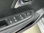 Peugeot 208 100pk Allure | 1ste eigenaar | Parkeersensoren | AppleCarPlay/Android | Climate | LED lampen | AUTOMAAT