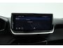 Peugeot 2008 1.2 PureTech 130 Allure (Nw. Model) | Rijklaar! | Dig. Cockpit | Trekhaak | Camera+PDC | Nav+App.Connect | Cruise | 17''