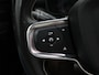Volvo XC40 T5 PLUG-IN HYBRID R-DESIGN SCHUIFDAK 360GR CAM HARMAN KARDON LED