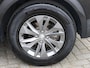 Peugeot e-2008 EV Active Pack 50 kWh 1ste Eigenaar | Camera | Navigatie | Parkeersensoren | 17" LMV | Apple Carplay & Android Auto