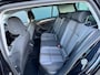 Volkswagen Golf 1.4 -125pk TSI Highline | R Line | AUTOMAAT | Lage KM | 5 Deurs | Trekhaak | Volledige Historie & Rijklaar |