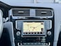 Volkswagen Golf 1.4 -125pk TSI Highline | R Line | AUTOMAAT | Lage KM | 5 Deurs | Trekhaak | Volledige Historie & Rijklaar |