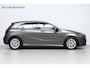Mercedes-Benz A-klasse 180 Prestige Sport | CarPlay | Stoelverwarming | Camera | Sportstoelen | Led | Cruise | Pdc | Climate | Sfeer |