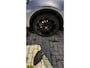 Porsche Macan 4 100 kWh | PASM LUCHTVERING | PANORAMADAK | 22 INCH RS SPYDER | IJSGRIJS METALLIC | WARMTEPOMP | ACHTERUITRIJCAMERA | STOELVERWARMING | NL GELEVERD | BTW AUTO |