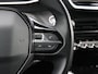Peugeot 2008 1.2 PureTech Allure Pack 1ste Eigenaar | Camera | Cruise Control Adaptief | Navigatie | Apple Carplay & Android Auto | 17" LMV