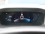 Peugeot 2008 1.2 PureTech Allure Pack 1ste Eigenaar | Camera | Cruise Control Adaptief | Navigatie | Apple Carplay & Android Auto | 17" LMV