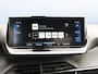 Peugeot 2008 1.2 PureTech Allure Pack 1ste Eigenaar | Camera | Cruise Control Adaptief | Navigatie | Apple Carplay & Android Auto | 17" LMV