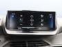 Peugeot 2008 1.2 PureTech Allure Pack 1ste Eigenaar | Camera | Cruise Control Adaptief | Navigatie | Apple Carplay & Android Auto | 17" LMV
