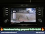 Volkswagen Crafter 2.0 TDI 141pk Automaat L3H3 L2H2 Euro6 Airco | Camera | Navigatie | 3000kg Trekhaak | Imperiaal | Apple Carplay Chauffeursstoel, Cruisecontrol, Android Auto, Parkeersensoren