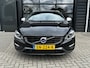 Volvo V60 2.0 190 PK T4 R-Design | TREKHAAK| SCHUIF-/KANTELDAK| LEDER| STOELVERWARMING| CAMERA + SENSOREN| KEYLESS ENTRY & START| DEALER ONDERHOUDEN|