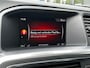 Volvo V60 2.0 190 PK T4 R-Design | TREKHAAK| SCHUIF-/KANTELDAK| LEDER| STOELVERWARMING| CAMERA + SENSOREN| KEYLESS ENTRY & START| DEALER ONDERHOUDEN|