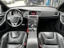 Volvo V60 2.0 190 PK T4 R-Design | TREKHAAK| SCHUIF-/KANTELDAK| LEDER| STOELVERWARMING| CAMERA + SENSOREN| KEYLESS ENTRY & START| DEALER ONDERHOUDEN|