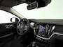 Volvo V60 B3 Momentum Business | Panoramadak | Parkeercamera | Stoel- en Stuurverwarming | Trekhaak