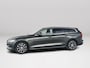 Volvo V60 B3 Momentum Business | Panoramadak | Parkeercamera | Stoel- en Stuurverwarming | Trekhaak