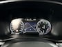 Volvo V60 B3 Momentum Business | Panoramadak | Parkeercamera | Stoel- en Stuurverwarming | Trekhaak