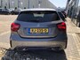 Mercedes-Benz A-klasse 180 AMG-LINE NAVI/LED/18"AMG/2XPDC/S&S/BTA /SFEER/ALCANTARASPORTZETELS/MEDIA/P-GLAS - 1 EIG./NL AUTO/KM=NAP