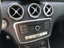 Mercedes-Benz A-klasse 180 AMG-LINE NAVI/LED/18"AMG/2XPDC/S&S/BTA /SFEER/ALCANTARASPORTZETELS/MEDIA/P-GLAS - 1 EIG./NL AUTO/KM=NAP