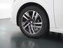 Peugeot 208 Allure 75pk | 1ste eigenaar | Navigatie | Parkeersensoren | Climate | LEER/Stof | LED lampen
