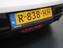Peugeot 208 Allure 75pk | 1ste eigenaar | Navigatie | Parkeersensoren | Climate | LEER/Stof | LED lampen