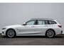 BMW 3-Serie Touring 320e Business Edition Plus Trekhaak/ Leer/ Stoelverwarming/ Camera/ Laserlight