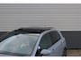 Volkswagen Golf 1.5 eTSI 3x R-Line | Panoramadak | IQ Light | Camera| Dode hoek | Lane assist | Front assist |