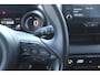Toyota Yaris 1.5 Hybrid 115 Executive Automaat l Stoelverwarming l Lendesteun l LM velgen l Spiegelverwarming