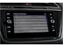 Volkswagen Tiguan 1.5 TSI ACT 150 PK Comfortline Business | Adapt. Cruise | PDC | Camera | NAV + App. Connect | ECC | Trekhaak | LM 17" |