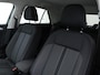 Volkswagen T-Roc 1.5 TSI 150pk DSG Life Edition · Camera · Trekhaak · Navigatie · Apple/Android Car Play · 17'' Inch · Garantie t/m 15-08-2028 of 100.000km