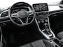 Volkswagen T-Roc 1.5 TSI 150pk DSG Life 75 Edition · Camera · Apple/Android Car Play · Trekhaak · Navigatie · P-Sensoren · Park Assist · 17'' Inch ·