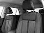 Volkswagen T-Roc 1.5 TSI 150pk DSG Life 75 Edition · Camera · Apple/Android Car Play · Trekhaak · Navigatie · P-Sensoren · Park Assist · 17'' Inch ·
