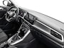 Volkswagen T-Roc 1.5 TSI 150pk DSG Life 75 Edition · Camera · Apple/Android Car Play · Trekhaak · Navigatie · P-Sensoren · Park Assist · 17'' Inch ·