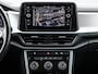 Volkswagen T-Roc 1.5 TSI 150pk DSG Life 75 Edition · Camera · Apple/Android Car Play · Trekhaak · Navigatie · P-Sensoren · Park Assist · 17'' Inch ·