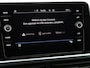 Volkswagen T-Roc 1.5 TSI 150pk DSG Life 75 Edition · Camera · Apple/Android Car Play · Trekhaak · Navigatie · P-Sensoren · Park Assist · 17'' Inch ·