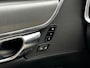 Volvo V90 Cross Country 2.0 T5 AWD Pro | Trekhaak | Luchtvering | Camera | Memory | Pilot Assist | Standkachel |