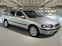 Volvo V70 2.3 T-5 Geartr. C.L Keurig onderhouden, trekhaak, automaat, verwarmde stoelen...