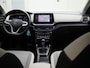 Volkswagen T-Cross 1.0 TSI 116pk DSG Style · Navigatie · Apple/Android Car Play · Stoelverwarming · Garantie t/m 31-01-2027