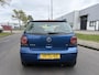 Volkswagen Polo 1.4-16V Optive 5-Deurs 81 PK. Zeer fijn rijdende inruilauto met nieuwe APK !!! Distributieriem en waterpomp vervangen bij 218.000 KM !!