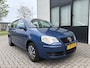 Volkswagen Polo 1.4-16V Optive 5-Deurs 81 PK. Zeer fijn rijdende inruilauto met nieuwe APK !!! Distributieriem en waterpomp vervangen bij 218.000 KM !!