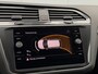 Volkswagen Tiguan 1.5 TSI Life Automaat Carplay/Trekhaak/17inch.