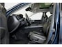 Volvo XC60 2.0 T6 AWD 293kW/399pk Aut8 Plug-in hybrid Ultra Dark PANORAMADAK + HARMAN/KARDON + EL.TREKHAAK + ADAPT.CRUISE + HEAD-UP + STOELVERWARMING V&A + STUURVERWARMING + GOOGLE DASH + 360 CAMERA + BLIS + CTA + PARKSENSOREN + 21" LM-VELGEN!!