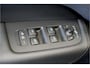 Volvo XC60 2.0 T6 AWD 293kW/399pk Aut8 Plug-in hybrid Ultra Dark PANORAMADAK + HARMAN/KARDON + EL.TREKHAAK + ADAPT.CRUISE + HEAD-UP + STOELVERWARMING V&A + STUURVERWARMING + GOOGLE DASH + 360 CAMERA + BLIS + CTA + PARKSENSOREN + 21" LM-VELGEN!!