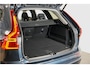 Volvo XC60 2.0 T6 AWD 293kW/399pk Aut8 Plug-in hybrid Ultra Dark PANORAMADAK + HARMAN/KARDON + EL.TREKHAAK + ADAPT.CRUISE + HEAD-UP + STOELVERWARMING V&A + STUURVERWARMING + GOOGLE DASH + 360 CAMERA + BLIS + CTA + PARKSENSOREN + 21" LM-VELGEN!!