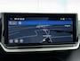 Peugeot e-208 EV GT Avantage 51 kWh | Navigatie | Achteruitrijcamera | Parkeersensoren Voor en Achter | Alcantara Bekleding | Verwarmde Sportstoelen | Full-LED Koplampen | Dodehoek Detectie | Adaptieve Cruise Control | 17" Lichtmetalen Velgen | Apple Carplay/Android Auto |