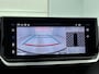 Peugeot e-208 EV GT Avantage 51 kWh | Navigatie | Achteruitrijcamera | Parkeersensoren Voor en Achter | Alcantara Bekleding | Verwarmde Sportstoelen | Full-LED Koplampen | Dodehoek Detectie | Adaptieve Cruise Control | 17" Lichtmetalen Velgen | Apple Carplay/Android Auto |