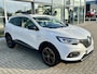 Renault Kadjar 1.3 TCe 160 Black Edition | Trekhaak | BOSE | Stoelverwarming | Adaptive Cruise Control (ACC) | All Seasons | Blindspot | Navigatie | Climate Control | Apple CarPlay/Android Auto