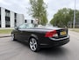 Volvo C70 Convertible 2.4i Intro Edition Automaat 170 PK. Droomauto !!! Zeer goed onderhouden !! Alle keuringen toegestaan ! Distributieriem en waterpomp vervangen in oktober 2022.