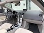 Volvo C70 Convertible 2.4i Intro Edition Automaat 170 PK. Droomauto !!! Zeer goed onderhouden !! Alle keuringen toegestaan ! Distributieriem en waterpomp vervangen in oktober 2022.