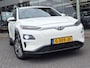 Hyundai Kona Electric EV Premium 64 kWh | SOH: nnb | Warmtepomp | Lage km-stand | Leder | HUD | Blindspot | Full LED |