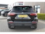 Mercedes-Benz GLA 250 e AMG Line | Sfeerverlichting | Leder | Keyless | Apple CarPlay | Night Pakket | Cruise Control | Stoelverwarming | Zwarte hemel | LED | Dealer onderhouden |
